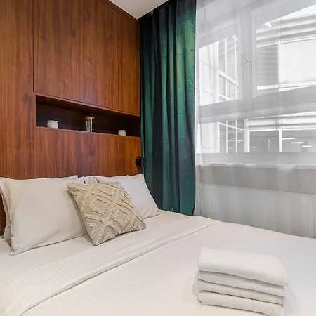 Apartment Lumina Modern Rondo Onz *