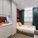 Lumina Modern Rondo Onz ורשה