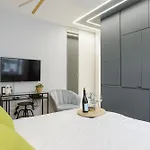 Apartamento Lumina Modern Rondo Onz