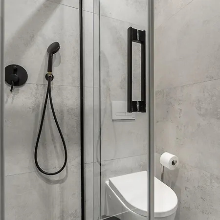 Lumina Modern Rondo Onz Apartment Warschau