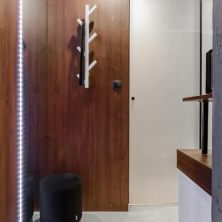 Lumina Modern Rondo Onz Apartment Warsaw