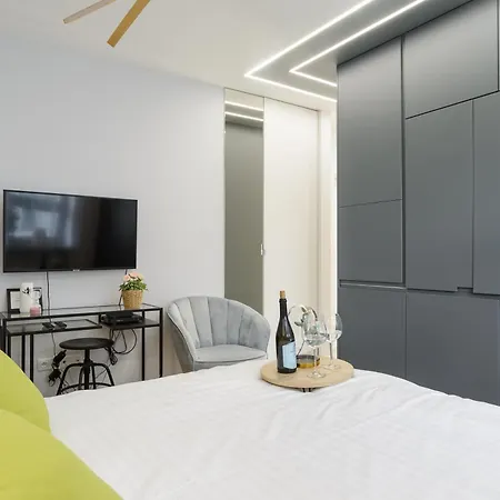 Apartamento Lumina Modern Rondo Onz